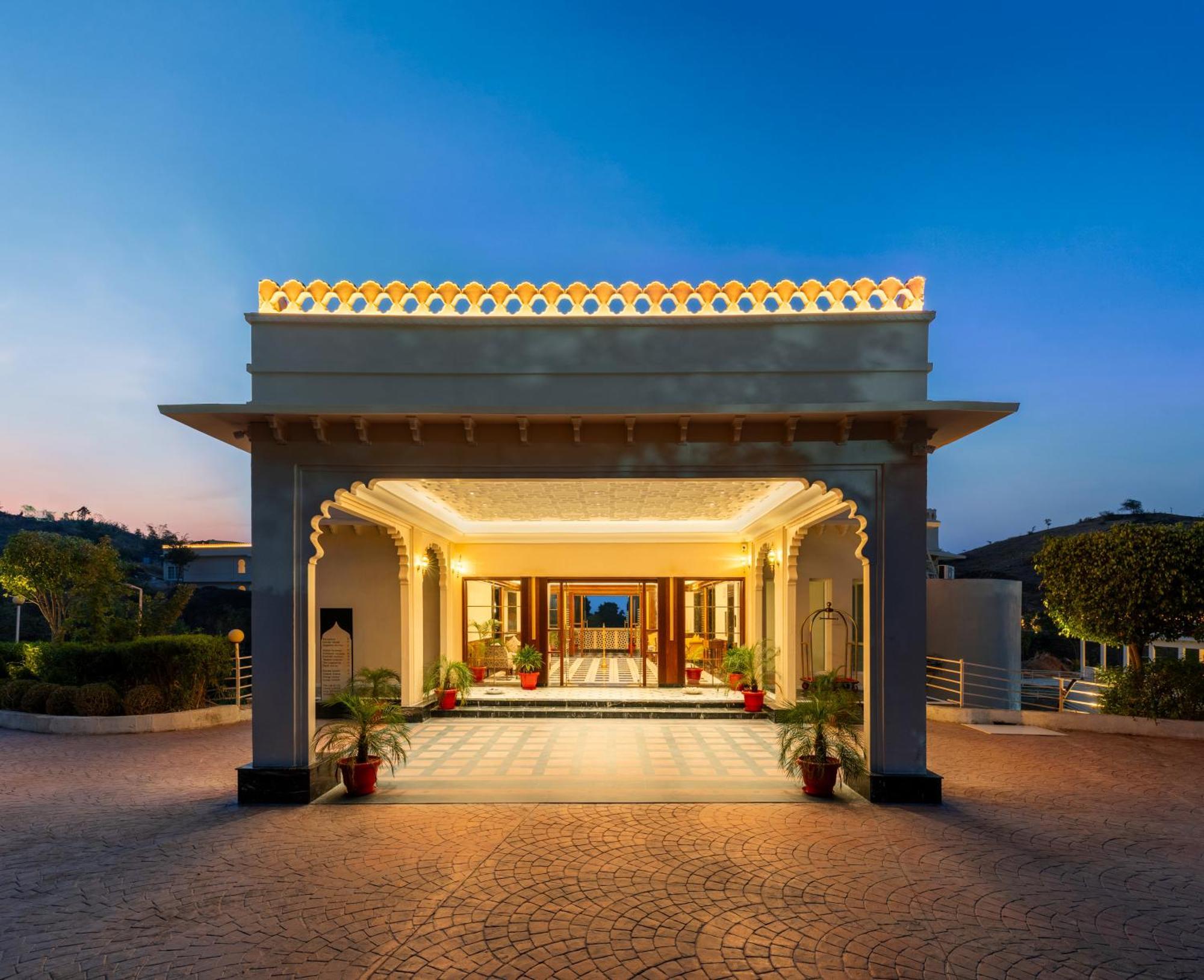 Sayaji Resorts & Spa Удайпур Екстериор снимка